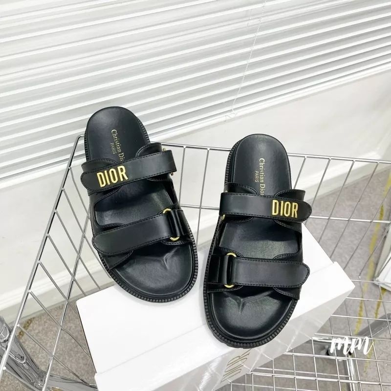 Dép nữ hai quai dán chữ D đế thấp Nguyên hộp hãng cao cấp