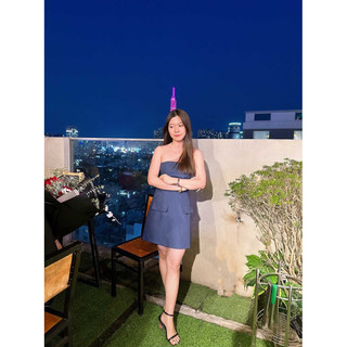 Đầm cúp ngực nữa phía sau đan dây