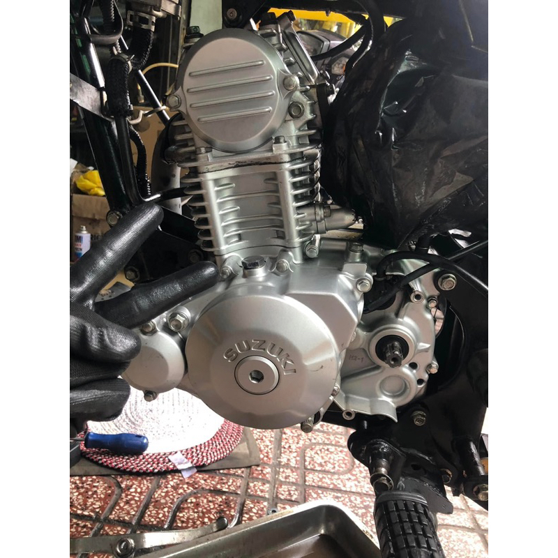 Ung dịch tẩy rửa ĐA NĂNG Motobike Cleaner lốc máy,nhông sên dĩa, dây điện sườn xe dành cho ôtô, xe máy