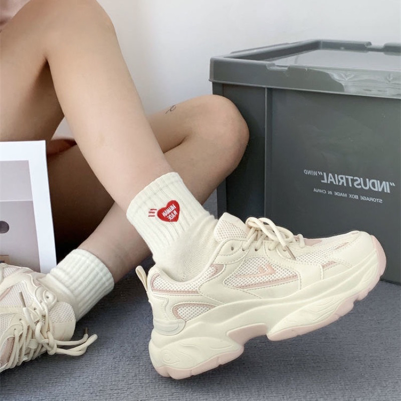 Giày Sneaker Đế Cao Chính Hãng!