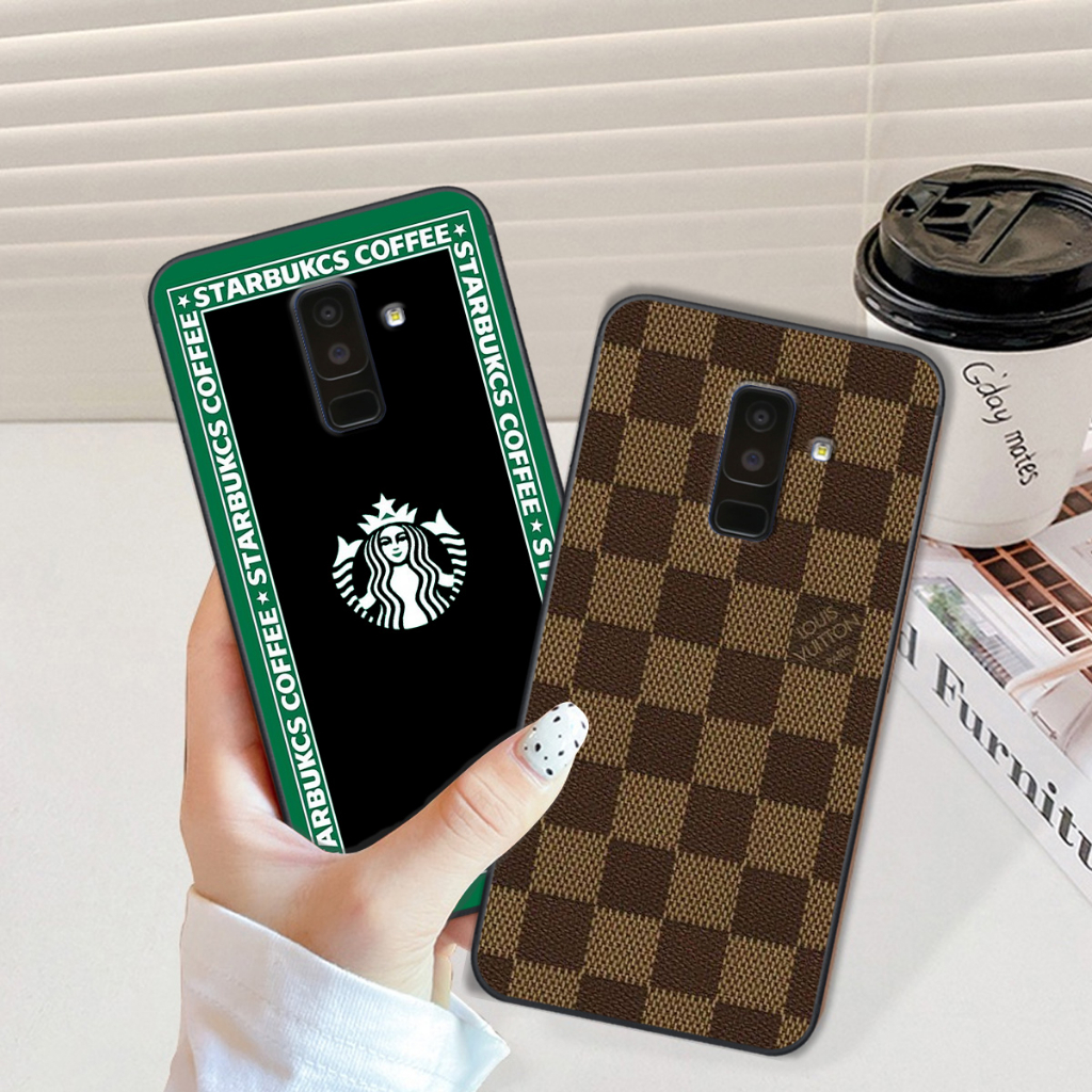 Ốp Samsung J8 in logo các thương hiệu nổi tiếng siêu sang, siêu cá tính