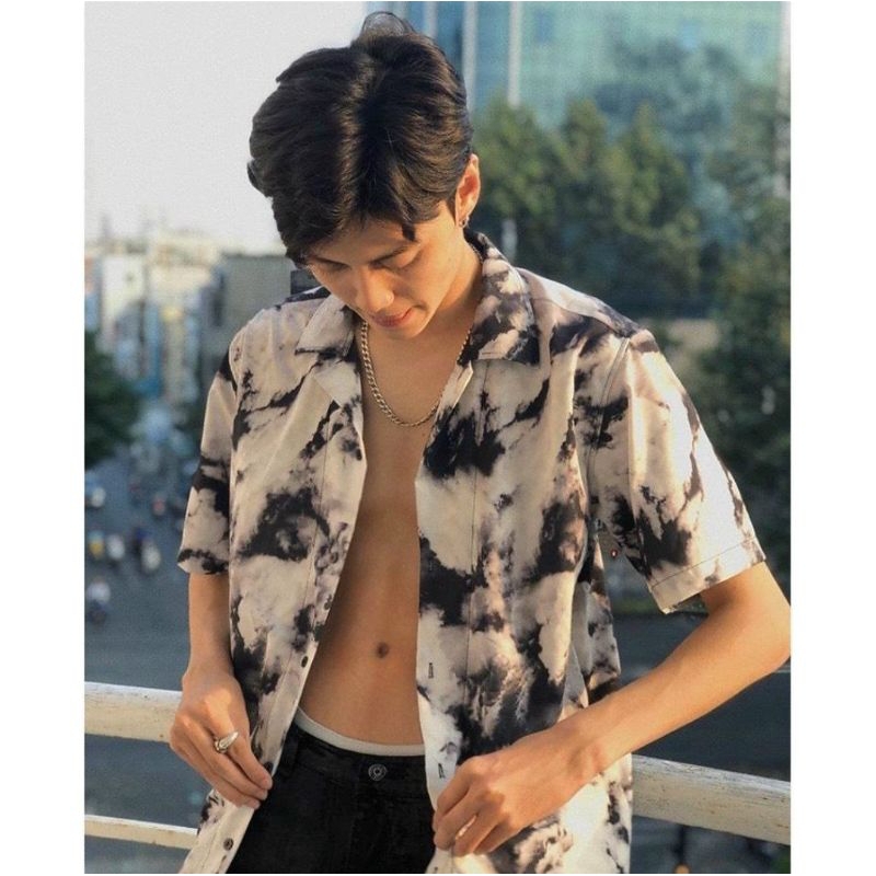 Áo sơ mi CLOUD VÂN MÂY tay ngắn nam nữ UNISEX chất liệu vải lụa CNK .