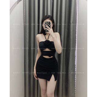 Đầm body cúp hở eo dây cổ kèm tag hoa