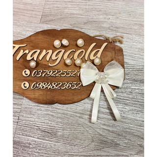 Tag cài áo , váy màu kem ( Ảnh thật shop tự chụp )