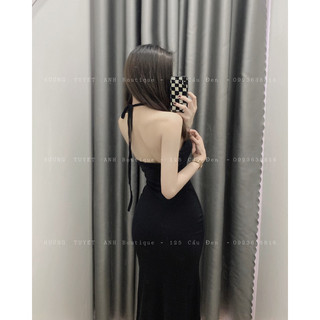 Đầm body cổ yếm dáng dài