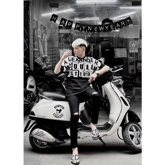 Áo phông nam nữ Premium Cotton in chữ xếp ô MCQ 1992 đen trắng nửa áo hàng cao cấp. Áo Thun Nam Nữ Unisex Form Rộng | BigBuy360 - bigbuy360.vn