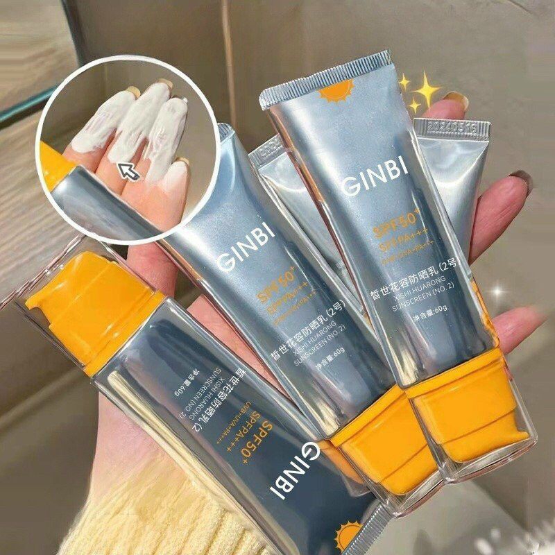Bình xịt chống nắng Maigoole SPF50+++ chai 150ml