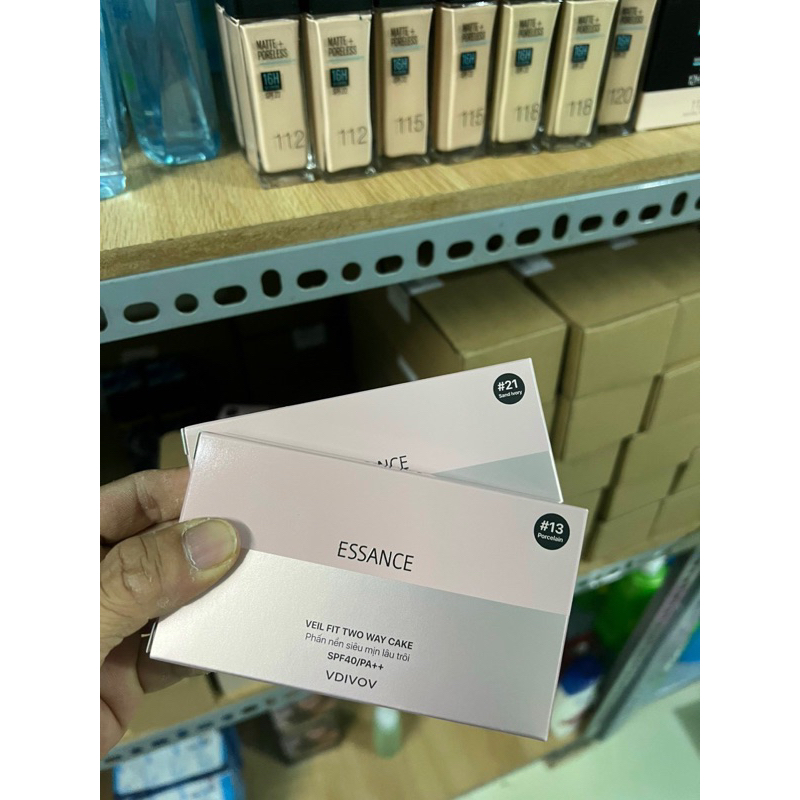 Phấn nền Essance Dưỡng Trắng Siêu Mịn - White Fit Two Cake