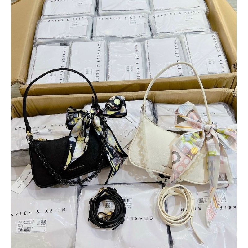 TÚI CHARLES & KEITH KHĂN LỤA