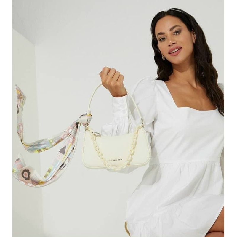 TÚI CHARLES & KEITH KHĂN LỤA