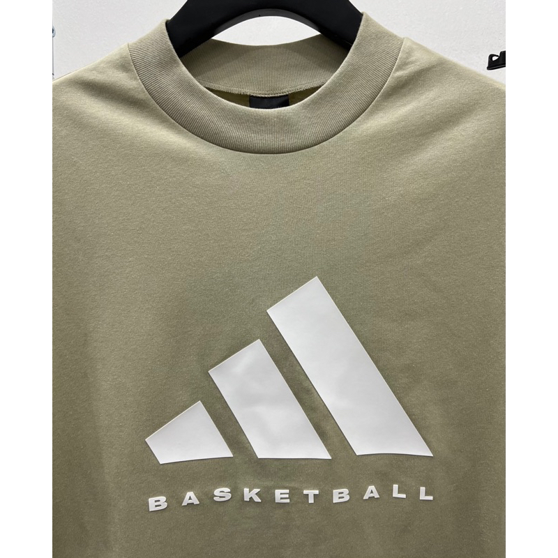 Bộ Thể Thao Nam Adidas Hoạ Tiết Trước Đơn Giản Mix Khoá Hai Bên Quần Hàng Cao Cấp Bản Đẹp