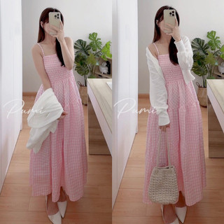 Set đầm maxi 2s có tăng đưa kẻ caro hồng chun trên xoè tầng kèm áo khoác thun gân trắng bo tay croptop cài nút 14554