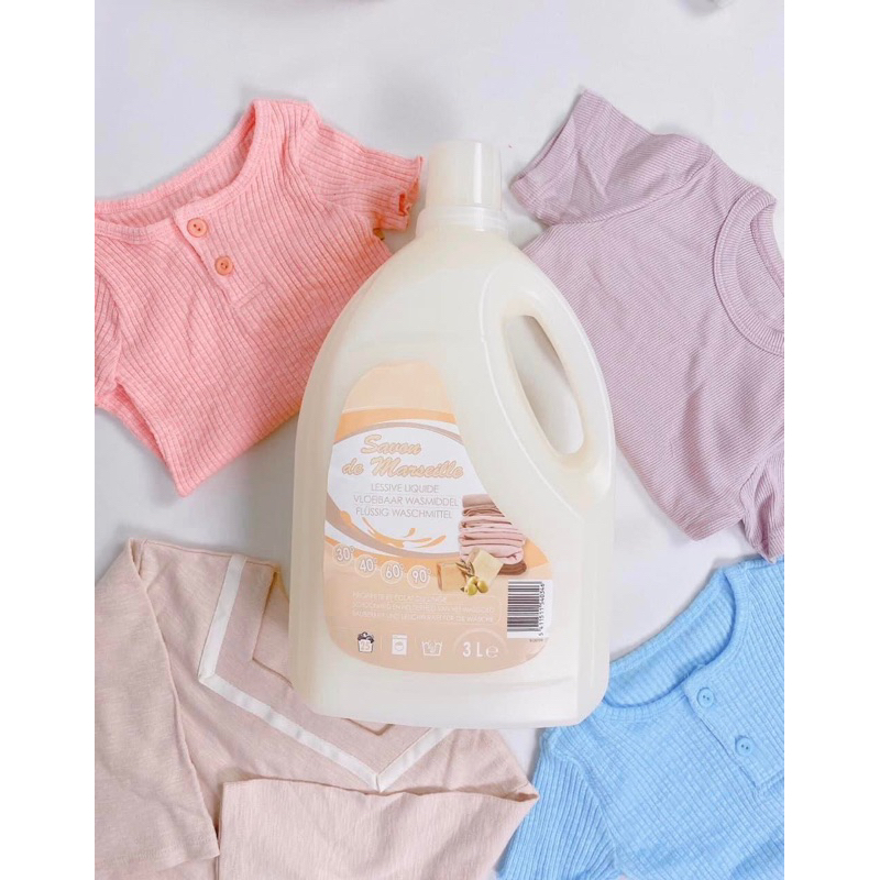 Nước giặt quần áo mùi nhẹ nhàng của Pháp Savon De Marseille chai to đùng 3L