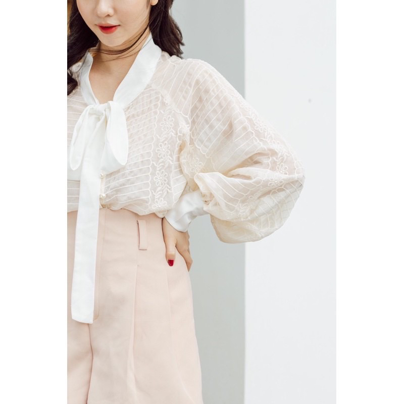 Áo voan be thêu Om.designbyom freesize
