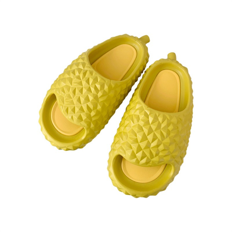 Dép quai ngang nam và nữ hình quả sầu riêng thời trang siêu đẹp hè 2023