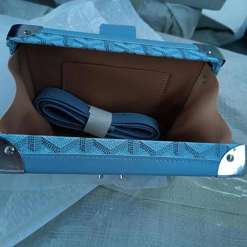 Túi Hộp E D M Hàng QC không Logo