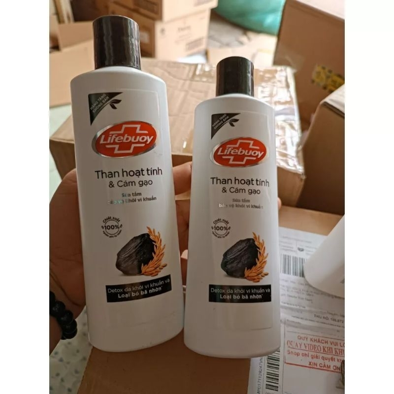 Sữa tắm than hoạt tính và cám gạo Lifebouy 200ml