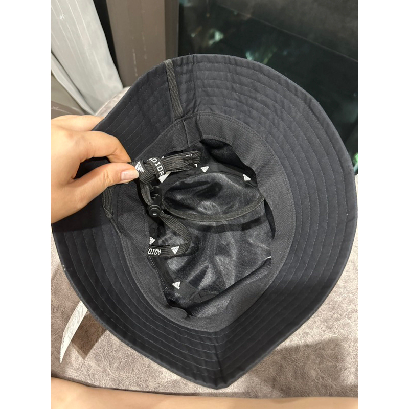 Mũ bucket adidas GN9062 có dây size 56 + 58