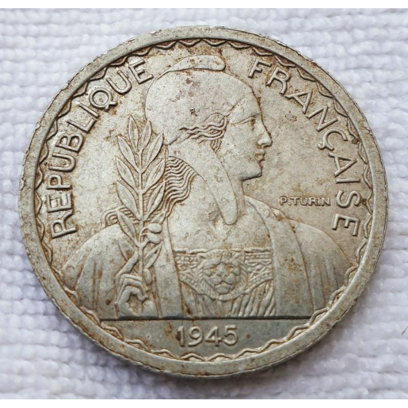 Xu Đông Dương 20 Cent 1945, hình tượng Nữ Thần rất đẹp