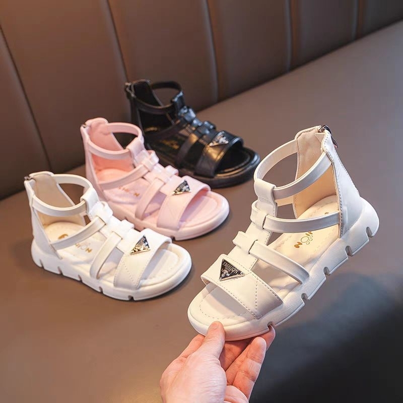 Quai hậu Sandal chiến binh bé gái