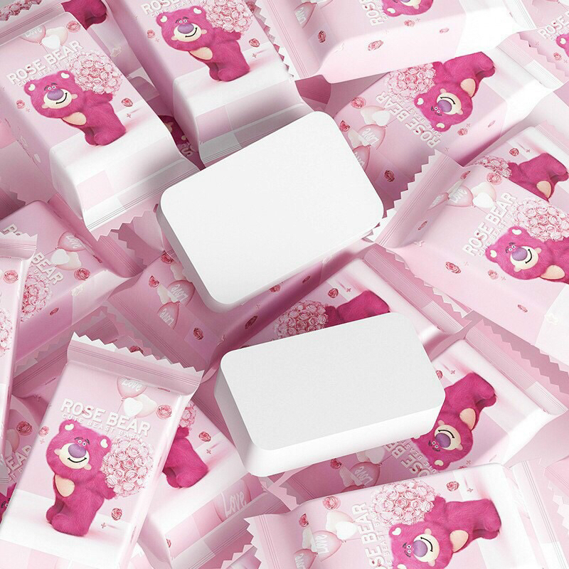 Túi 20 viên khăn nén khô hình viên kẹo gấu dâu Losto kích thước 24x30cm