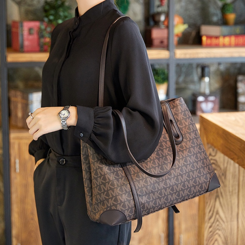 Túi xách đeo vai nữ sang trọng, thiết kế basic form rộng, màu sắc thanh lịch TN19 | BigBuy360 - bigbuy360.vn