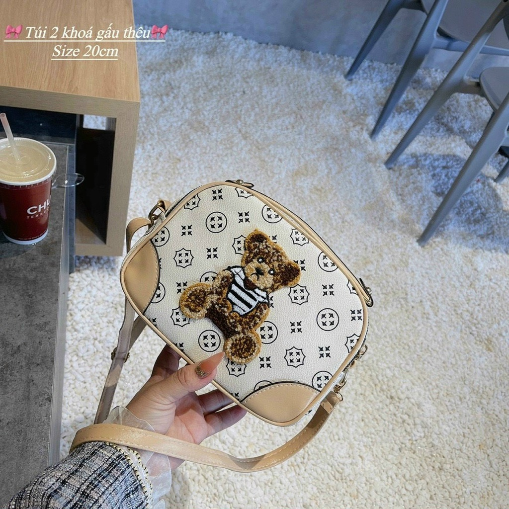 Túi xách Đeo Chéo/Cầm Tay Hoạ Tiết Gấu Dễ Thương, Kiểu Dáng Trẻ Trung Cá Tính TN22 | BigBuy360 - bigbuy360.vn