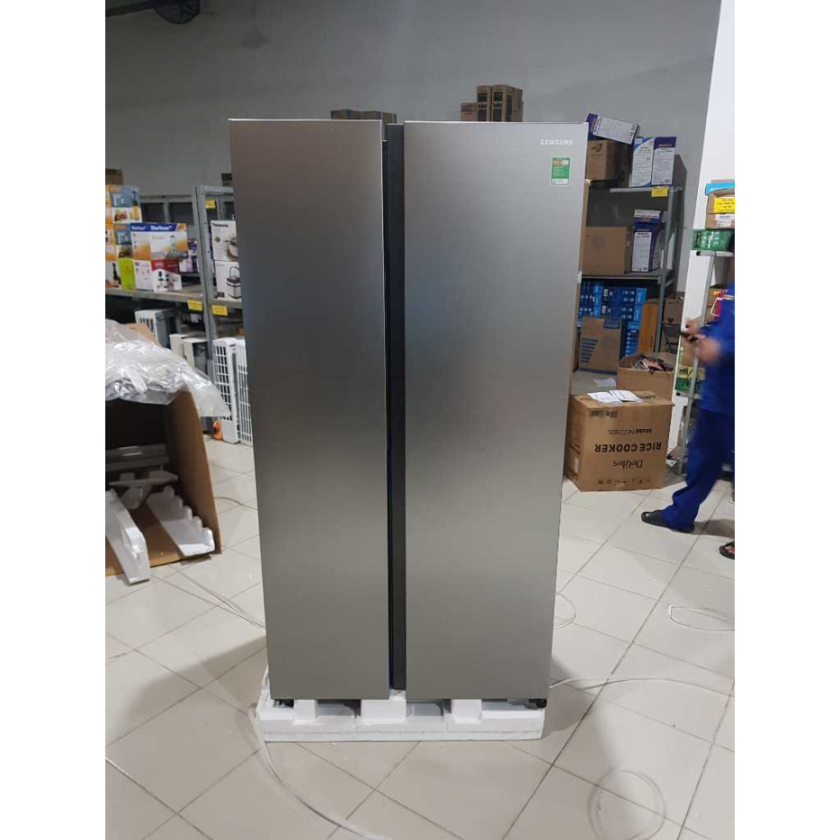 Tủ lạnh Samsung Inverter 655 lít RS62R5001M9/SV