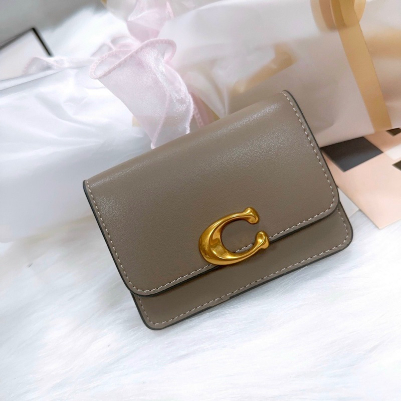 Ví Coach bandit sẵn 3 màu
