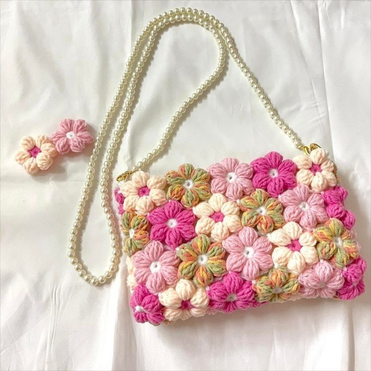 Hoa len handmade 6 cánh trang trí váy áo, giỏ xách