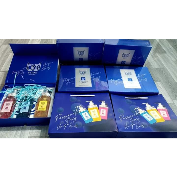 - Bộ Gel Sữa Tắm Hương Nước Hoa 3 chai 3 mùi hương khác nhau 900ml