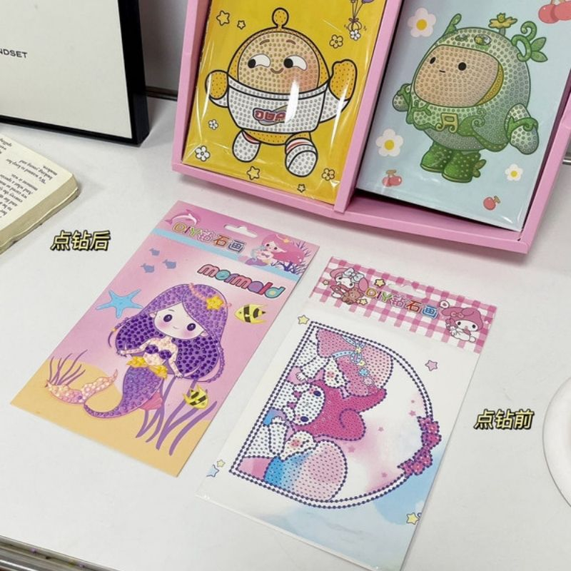 Set 16 tranh đính đá mini kèm bộ dụng cụ đính đá giúp bé rèn luyện tính kiên trì và sáng tạo PÂPZUM