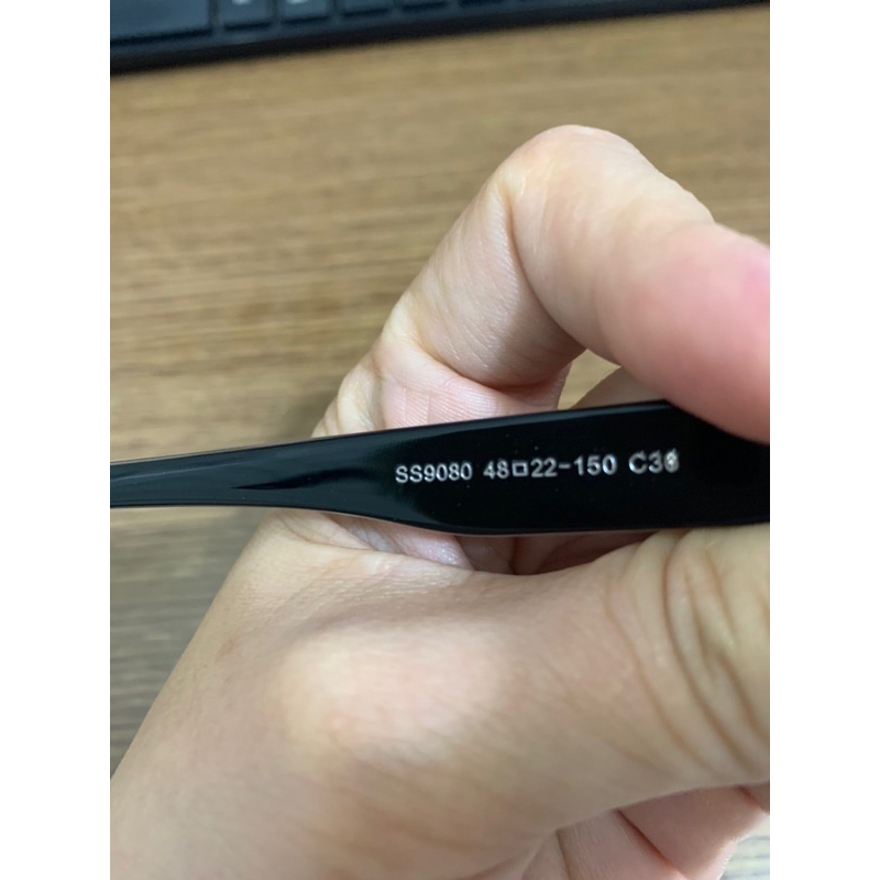 Kính mát hàng si tuyển