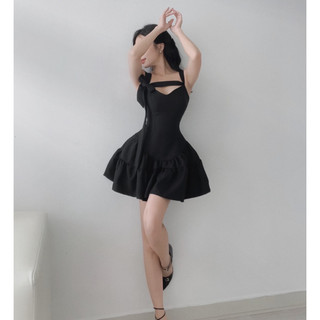 Đầm Xoè Cột Nơ Vai
