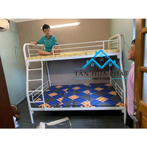 Giường sắt 2 tầng trên 1m dưới 1m4 – GS17