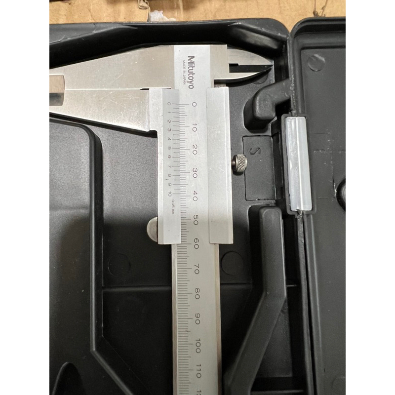 Thước kẹp Mitutoyo 300 mm hàng nội địa nhật