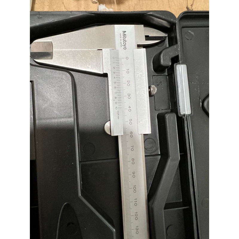 Thước kẹp Mitutoyo 300 mm hàng nội địa nhật