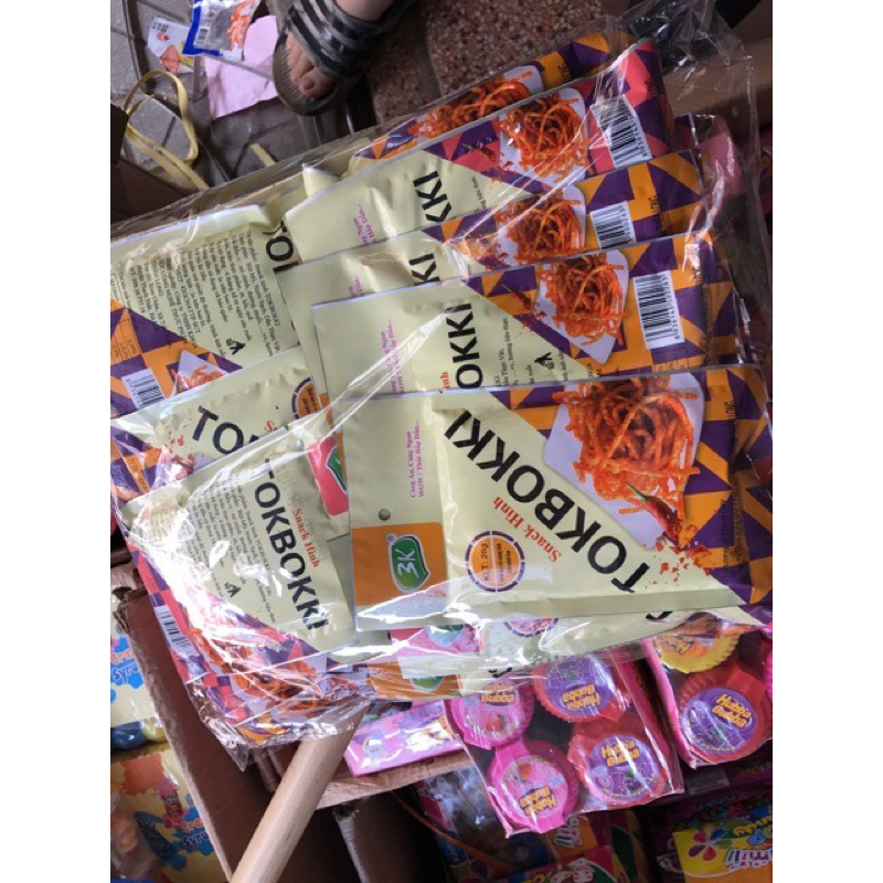 Sỉ 30 gói snack tokbokki