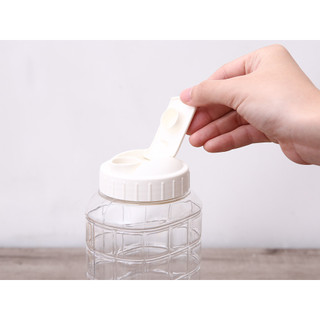 Bình Đựng Nước Nhựa Lock&Lock Chess Water Bottle 1.0L/1.5L