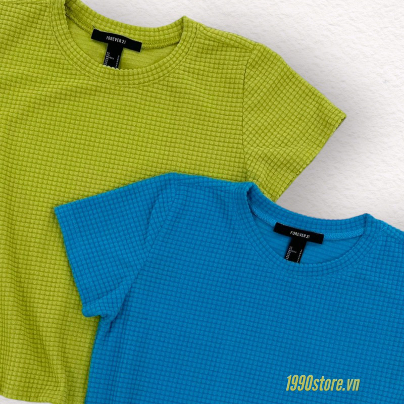 Áo thun form baby tee dáng suông vnxk 2 màu xanh bơ và xanh dương