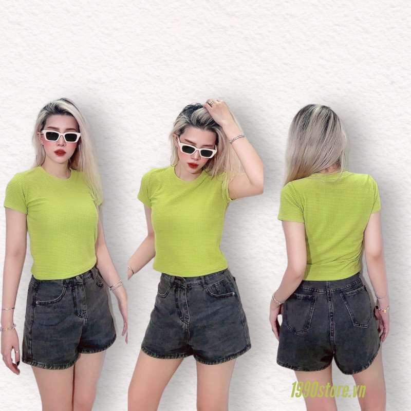 Áo thun form baby tee dáng suông vnxk 2 màu xanh bơ và xanh dương