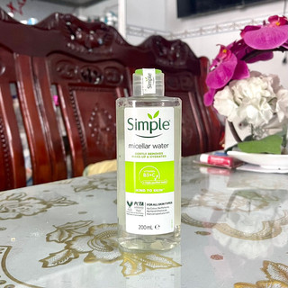 Nước tẩy trang Simple Micellar làm sạch trang điểm vượt trội - không chứa cồn gây khô rát 200ml [CHÍNH HÃNG ĐỘC QUYỀN]