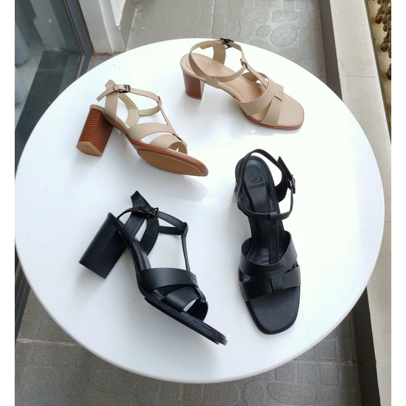 Giày sandal da thật Step Further 2quai