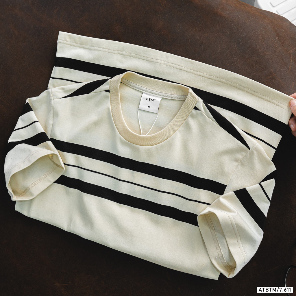 Áo thun cộc tay phối kẻ BTM Studios vải cotton dáng rộng - Mã 7.611