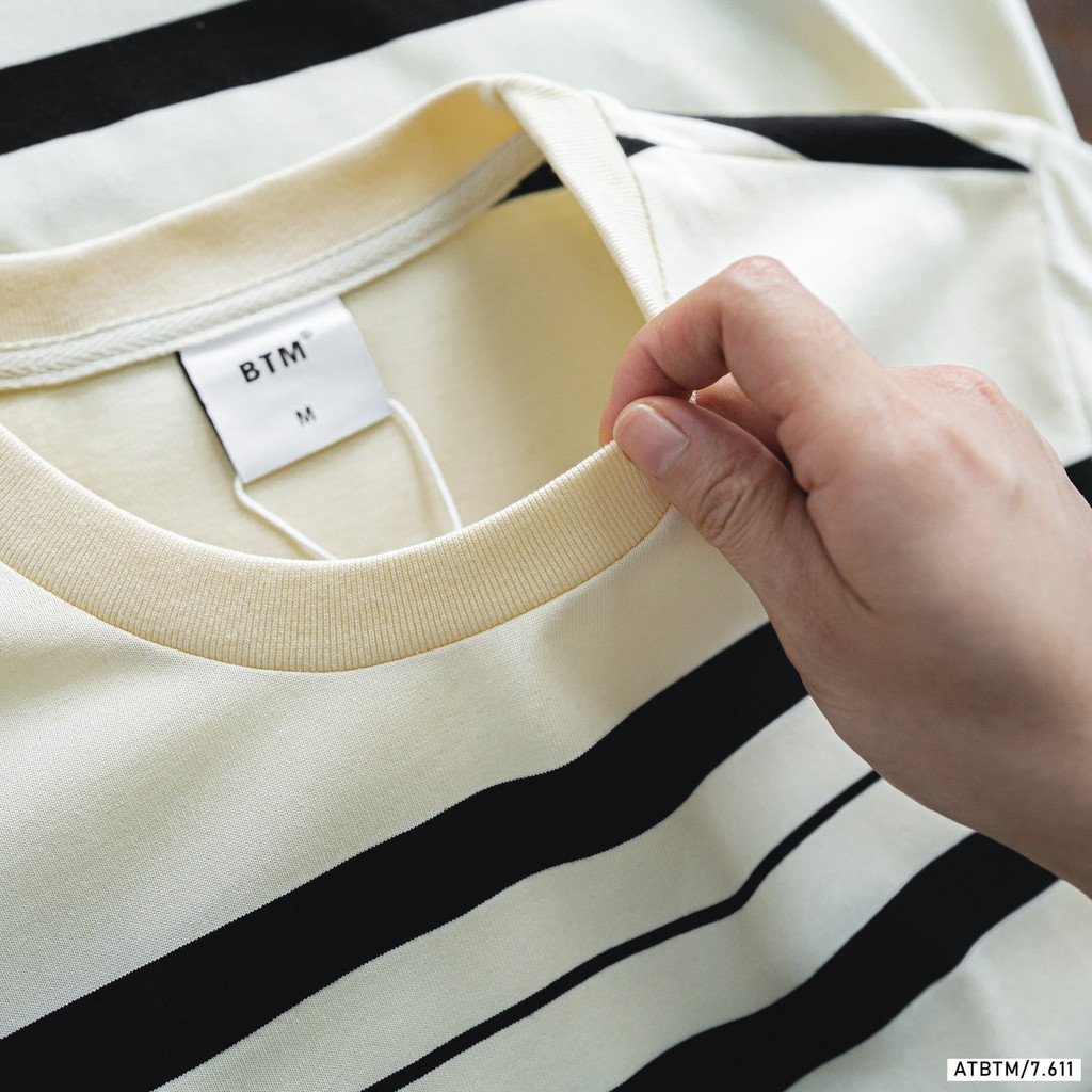 Áo thun cộc tay phối kẻ BTM Studios vải cotton dáng rộng - Mã 7.611