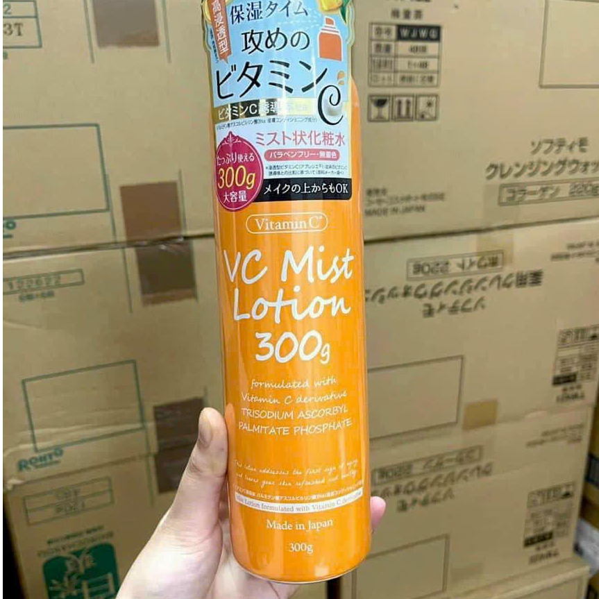 Xịt Khoáng Hỗ Trợ Sáng Da VC Mist Lotion Vitamin C Platinum Label - 300g