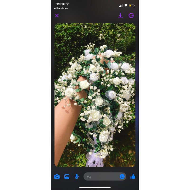 Vòng hoa baby tươi phối hoa trắng