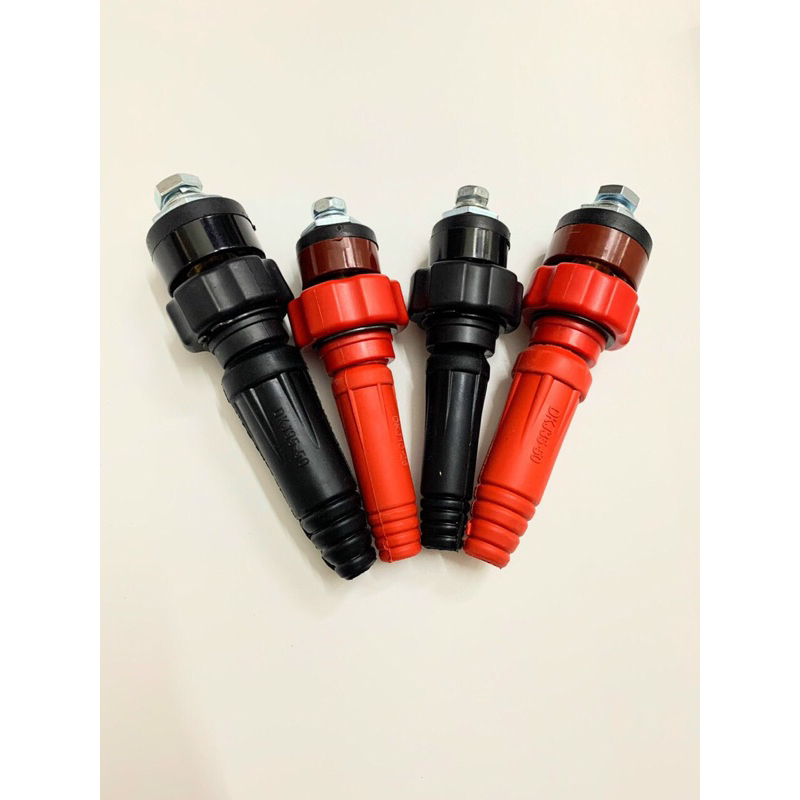 Giắc máy hàn ren xoáy cỡ nhỏ màu đỏ