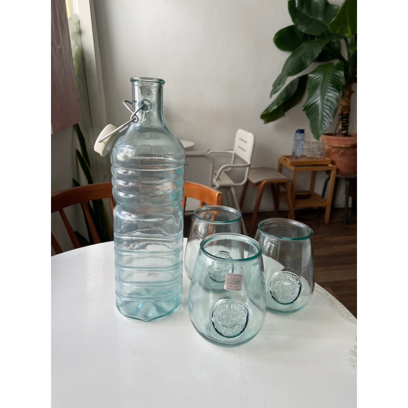 Chai đựng nước thủy tinh tái chế VSM - 1.5 Lít