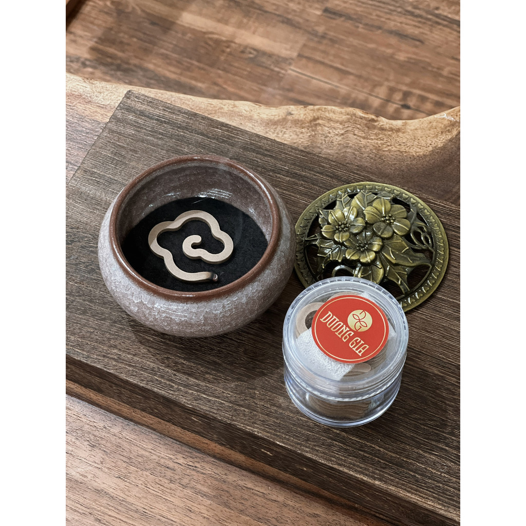 Nhang vân mây trầm hương Việt nam, Mùi hương dễ chịu 15 nén - Dương Gia Agarwood